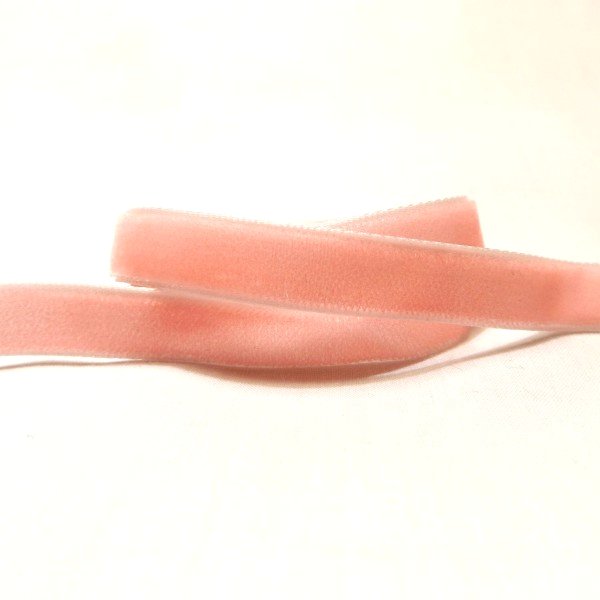 Velvet Ribbon 10mm 25 Metre Rolls